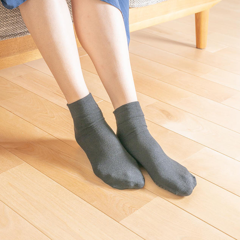 ブラックシリカ 岩盤浴 ゆったり 綿混靴下 2701 | 冷えのお悩み・冷房対策・足元の冷え