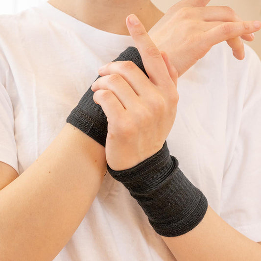 岩盤浴 手首サポーター | 岩盤浴ショップ 冷えのお悩み・冷房対策・関節の痛み